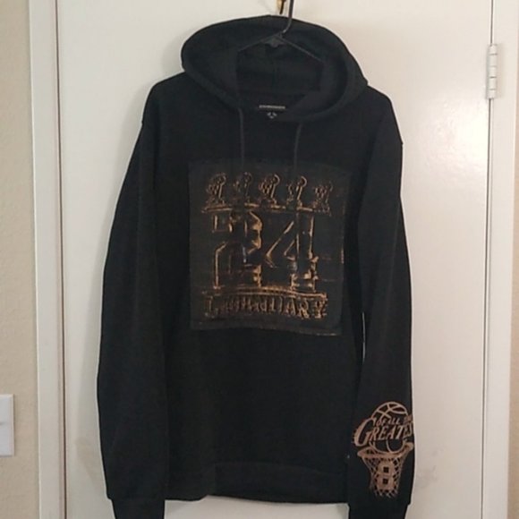 (NWT) Kobe Bryant Tribute Hoodie by CR-24 Men's Size Large